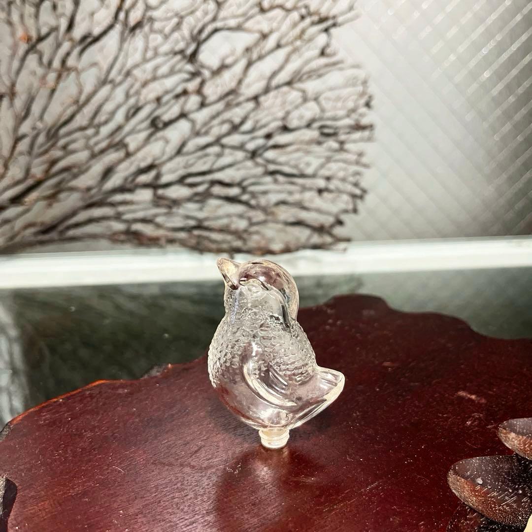 骨董　時代ガラス　プレスガラス　雀型　小鳥モチーフ　金平糖？香水瓶？ウランガラス