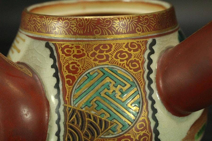 九谷 金彩色絵 庄三作 茶壷 煎茶(A374)