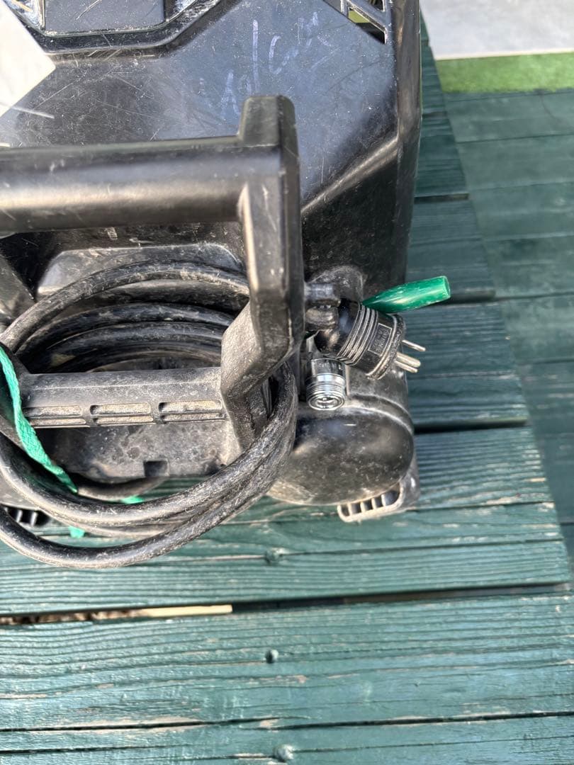 ハイコーキ　コンプレッサー