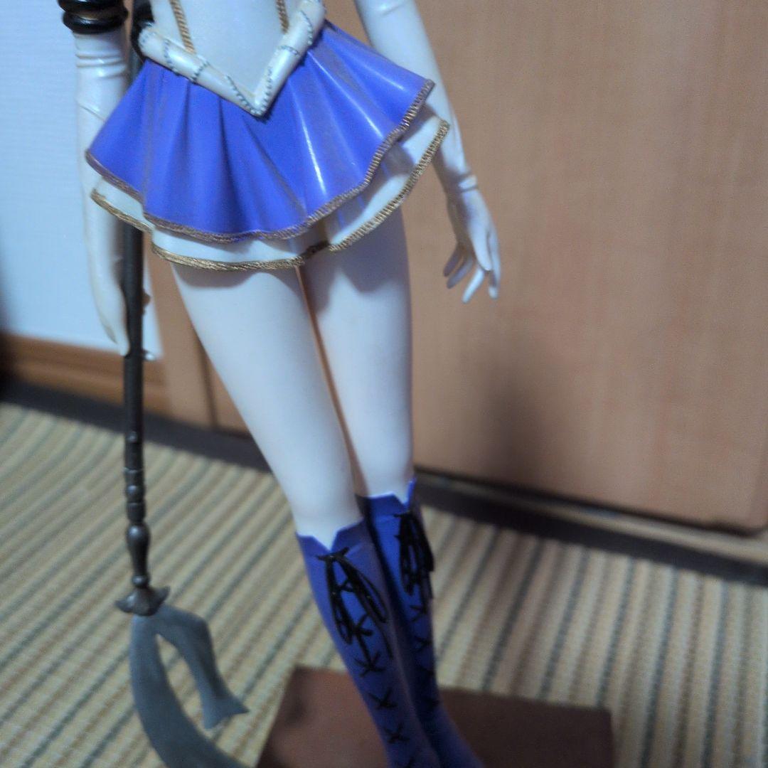 セーラーサターン フィギュア