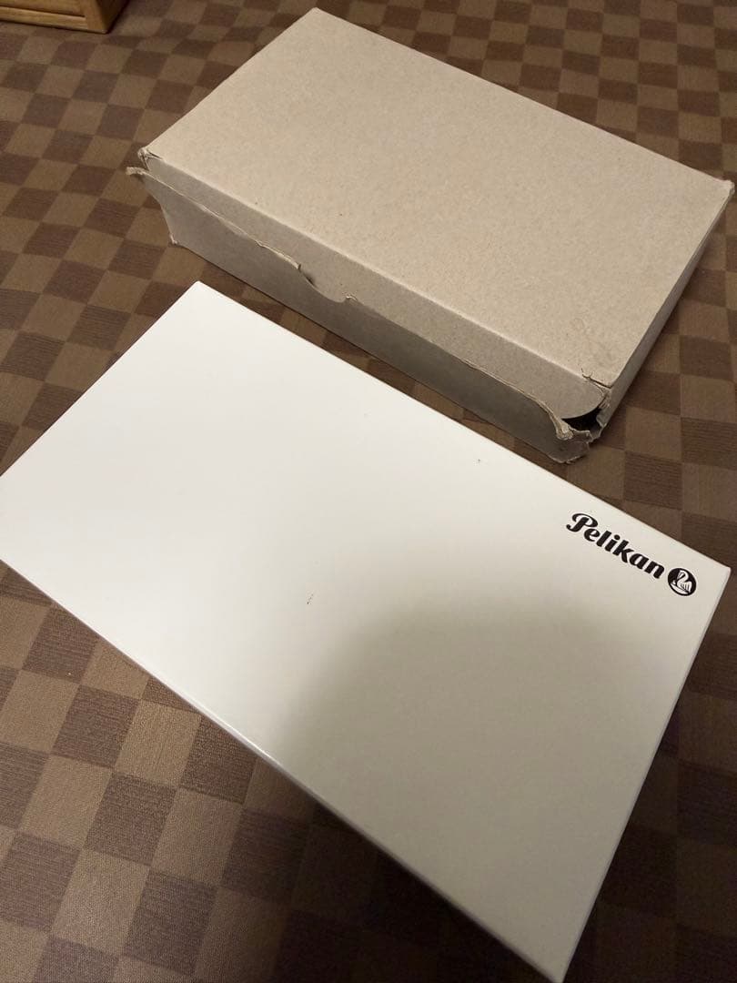 ペリカン万年筆M910（M800サイズ)白い