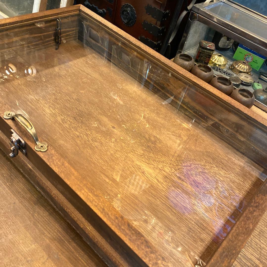 大きめ木製ガラスディスプレイケース