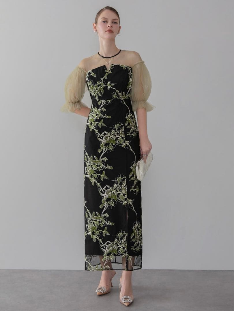 フラワーリリーフマテリアルボリュームスリーブIラインワンピースドレス結婚式二次会