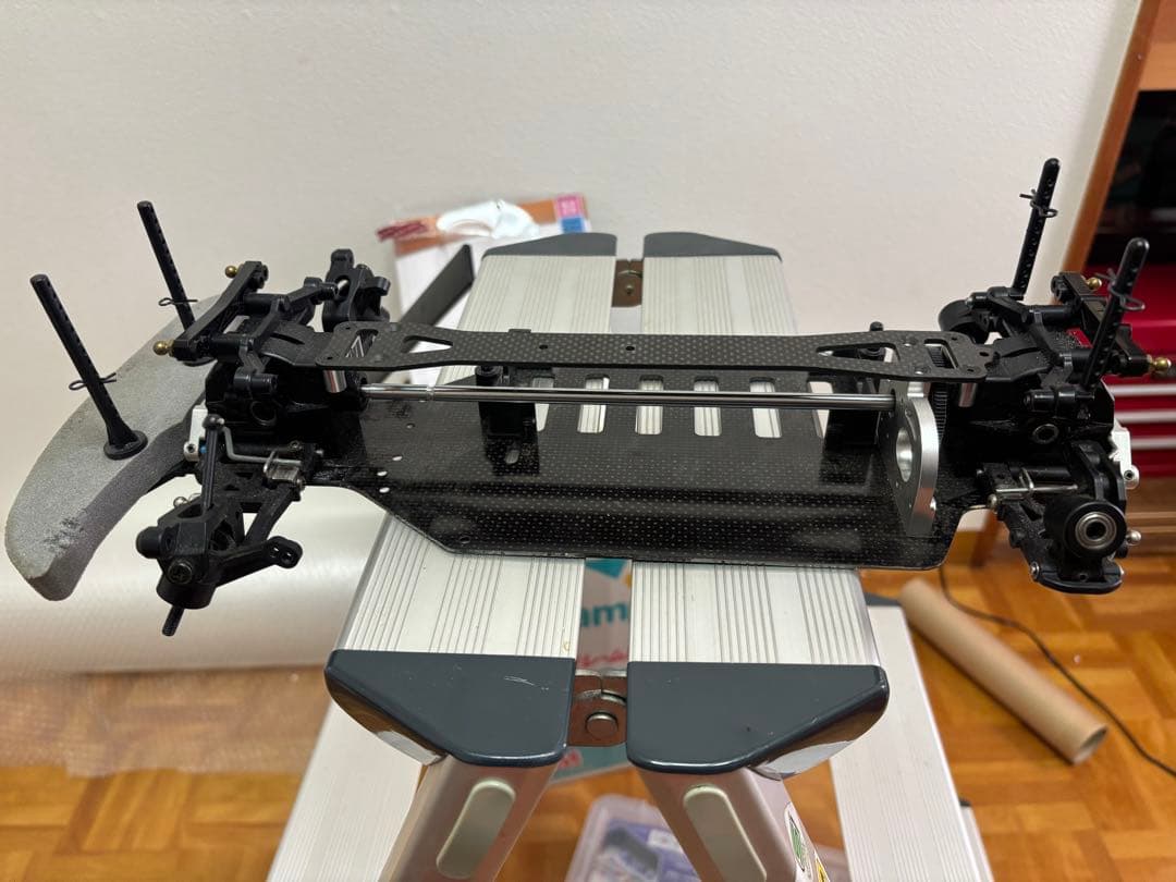 カーボンファイバー ラジコンカーシャーシ