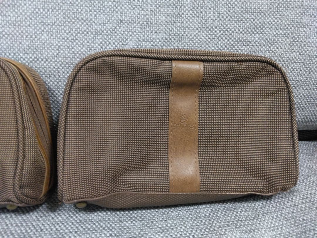 【BVLGARI】 エミレーツ航空　ビジネスクラス　ポーチ 6個