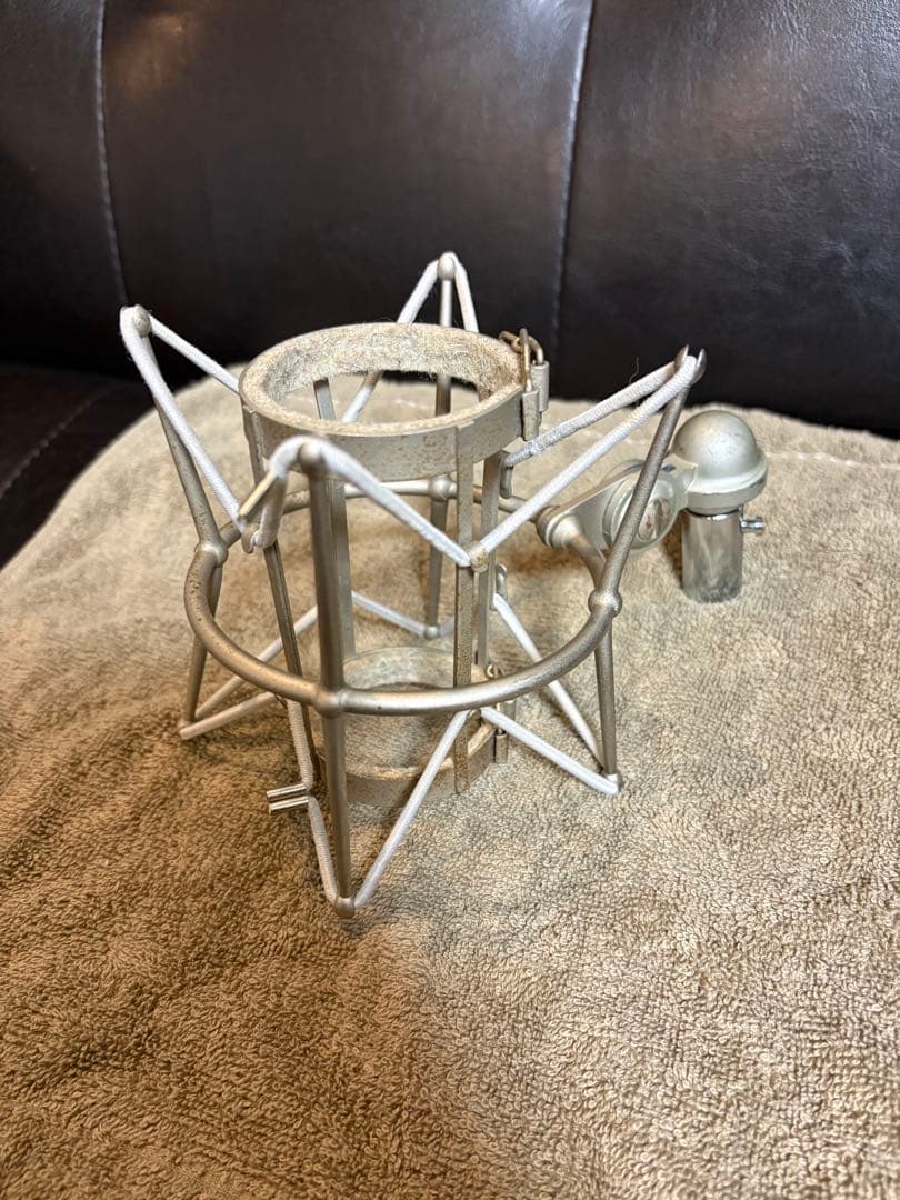 Neumann U87ai ノイマンU87ai 専用マウント付き