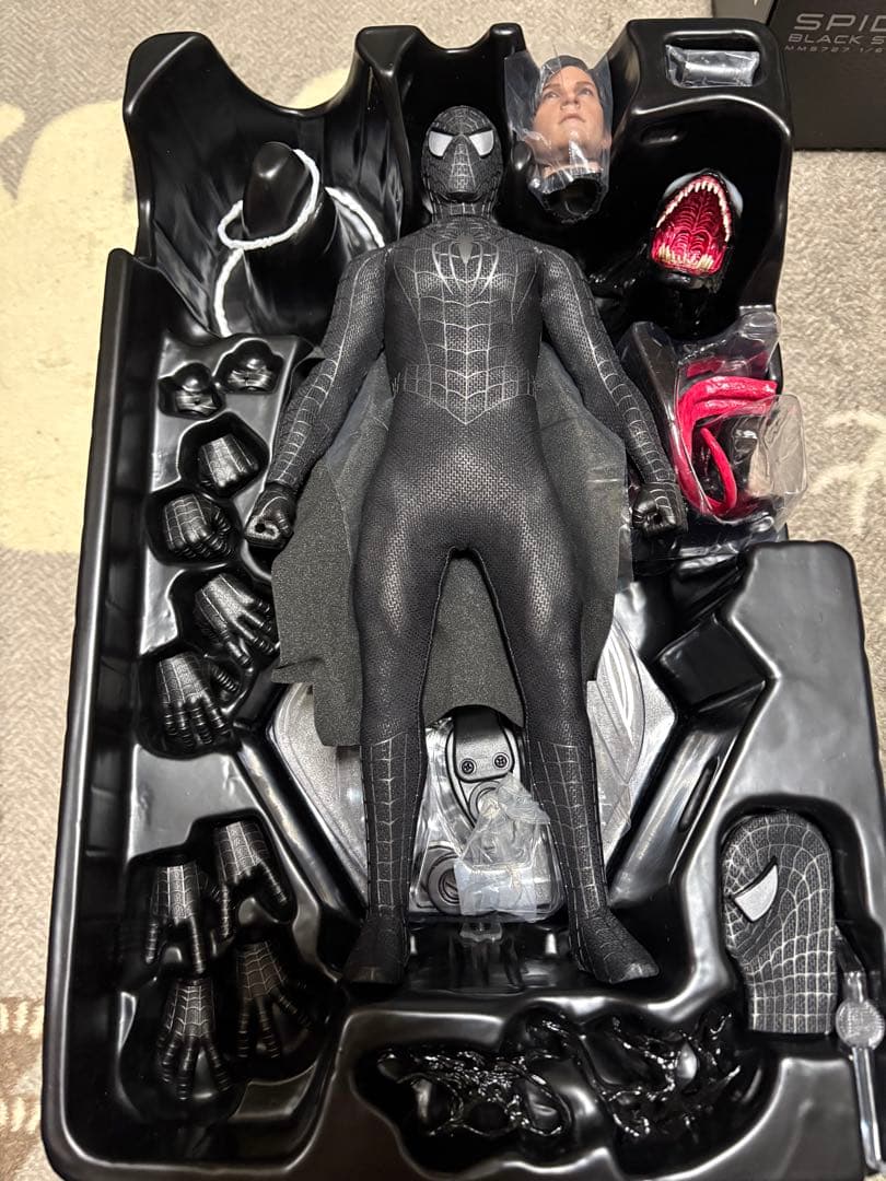 ホットトイズ　スパイダーマン3 ブラックスーツ フィギュア