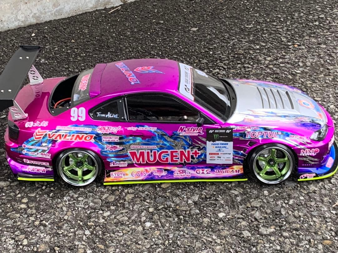 アディクション　S15 シルビア 中村直樹 未走行ボディ