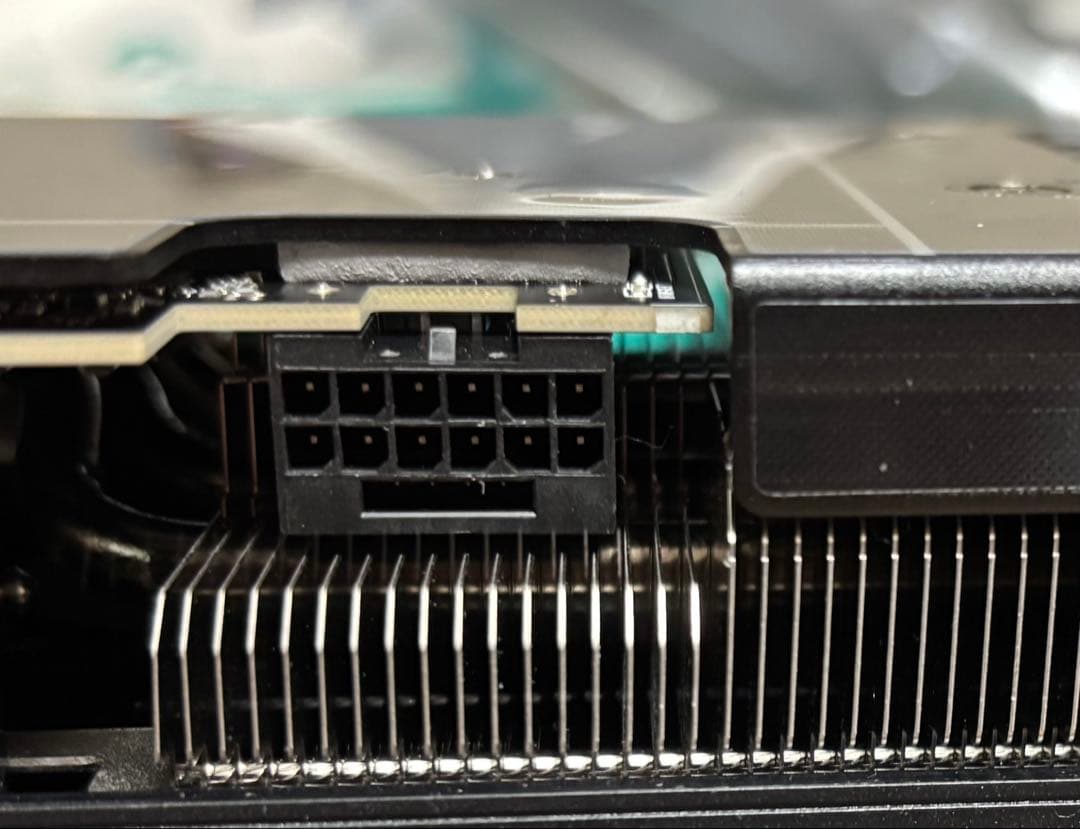 ASUS PRIME RTX5070 12G グラボ　グラフィックボード