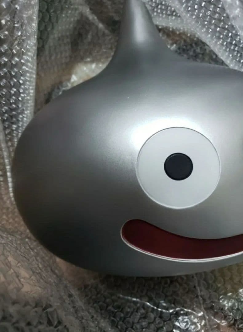 【ドラゴンクエスト】実物大1/1メタルスライム　フィギュア（ソフビ）