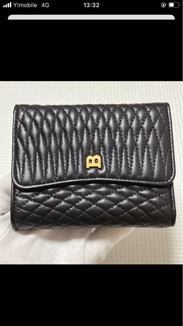 未使用　BALLY バリー　レザー二つ折り財布　キルティング　黒　ブラック