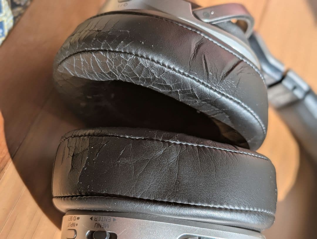 tk47　SONY MDR-HW700DS ワイヤレスヘッドホン