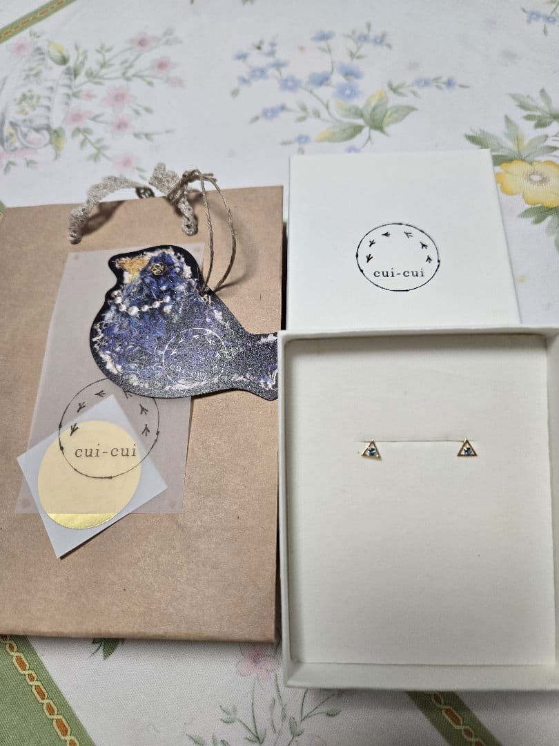 cui-cui　K10YG　ロンドンブルートパーズピアス　新品未使用