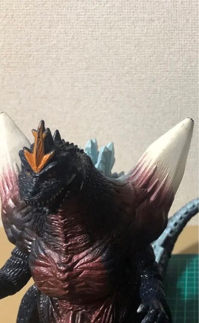 スペースゴジラ2体セット★ゴジラ歴代怪獣ボックス版　ゴジラシリーズ　色違い