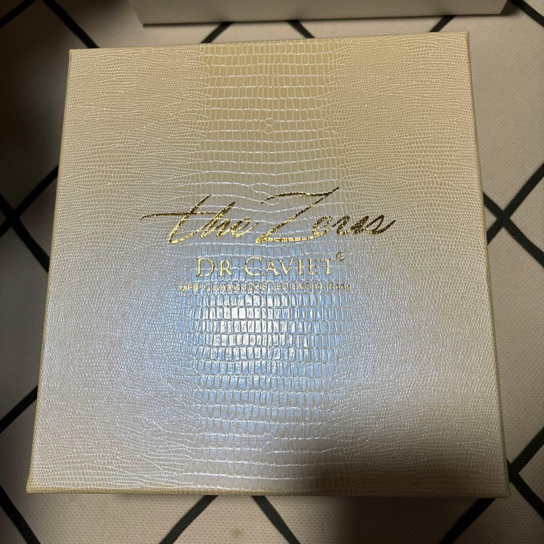 Dr.Caviet The Zeus(ドクター・キャビエット　ザ　ゼウス)