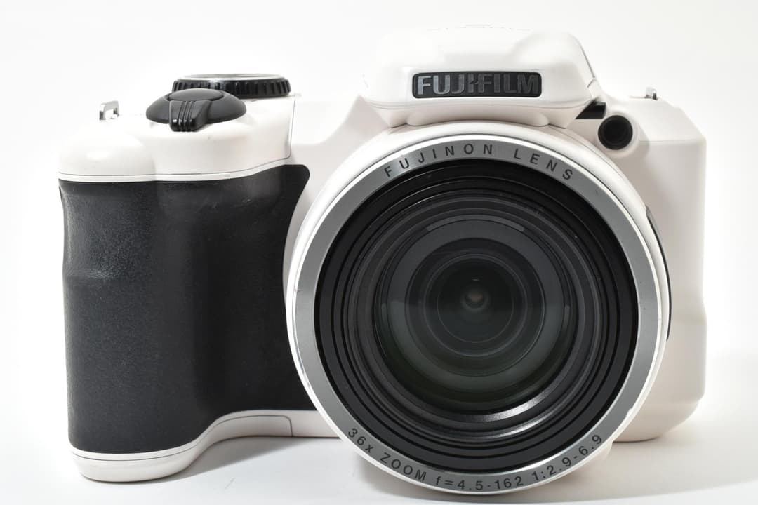 Fujifilm FINEPIX S8600 CCDセンサー搭載 #9627