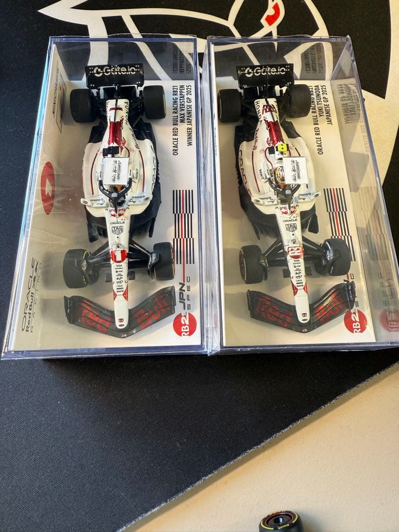 1/43 RedBull RB21角田M.フェルスタッペン日本GP2台