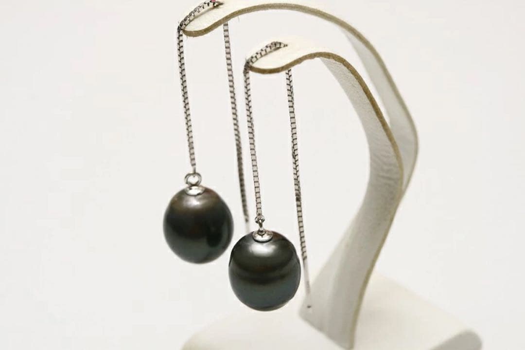 タヒチ黒蝶真珠パールピアス　10mm　ブラックカラー