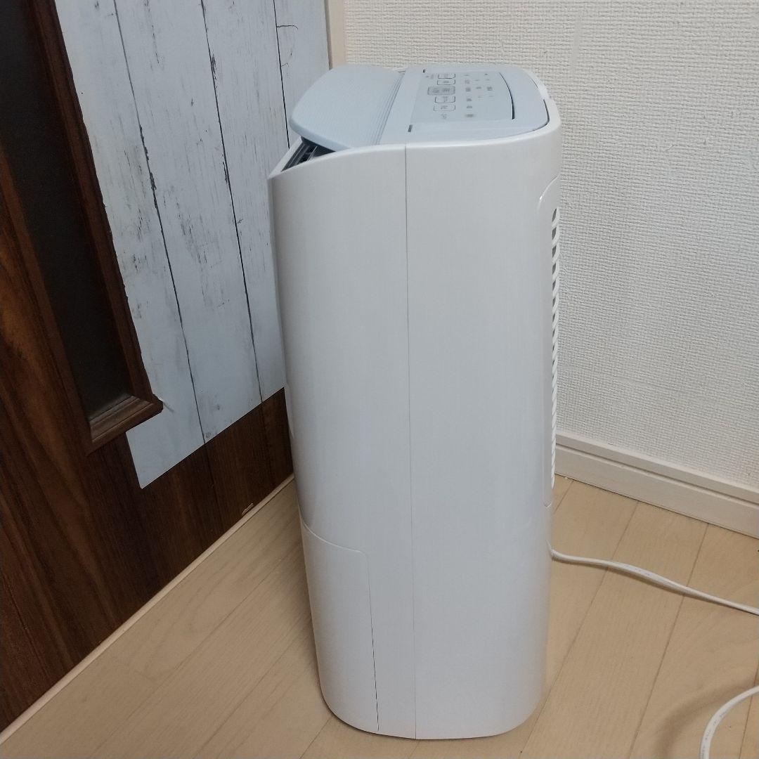 コンプレッサー式クリーニング済みなので届けばそのまま使えるシャープ衣類乾燥除湿機