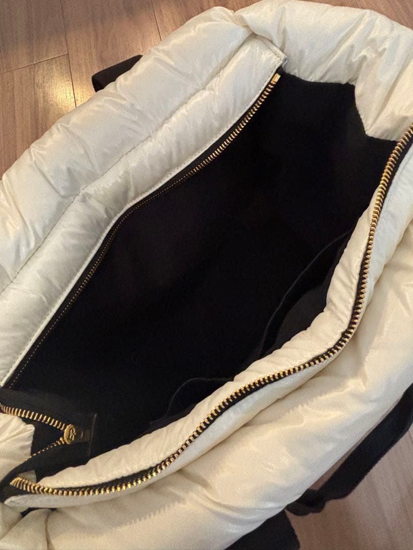 MONCLER ミニ カラドック トートバッグ　ホワイト