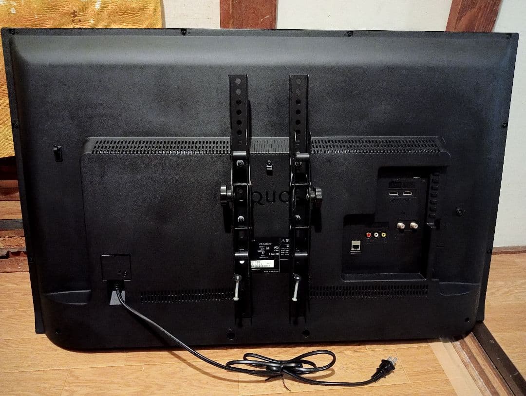 21年12月購入 AQUOS 2T-C40AC2 事務所移転のため値下げ