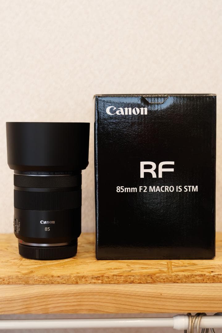 Canon RF85mm F2.0 MACRO IS STM 保証期間内