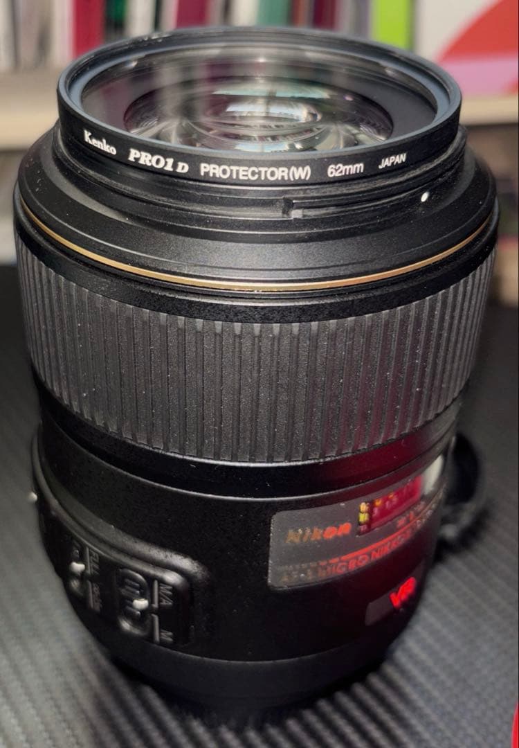 Nikon マクロレンズ　105mm