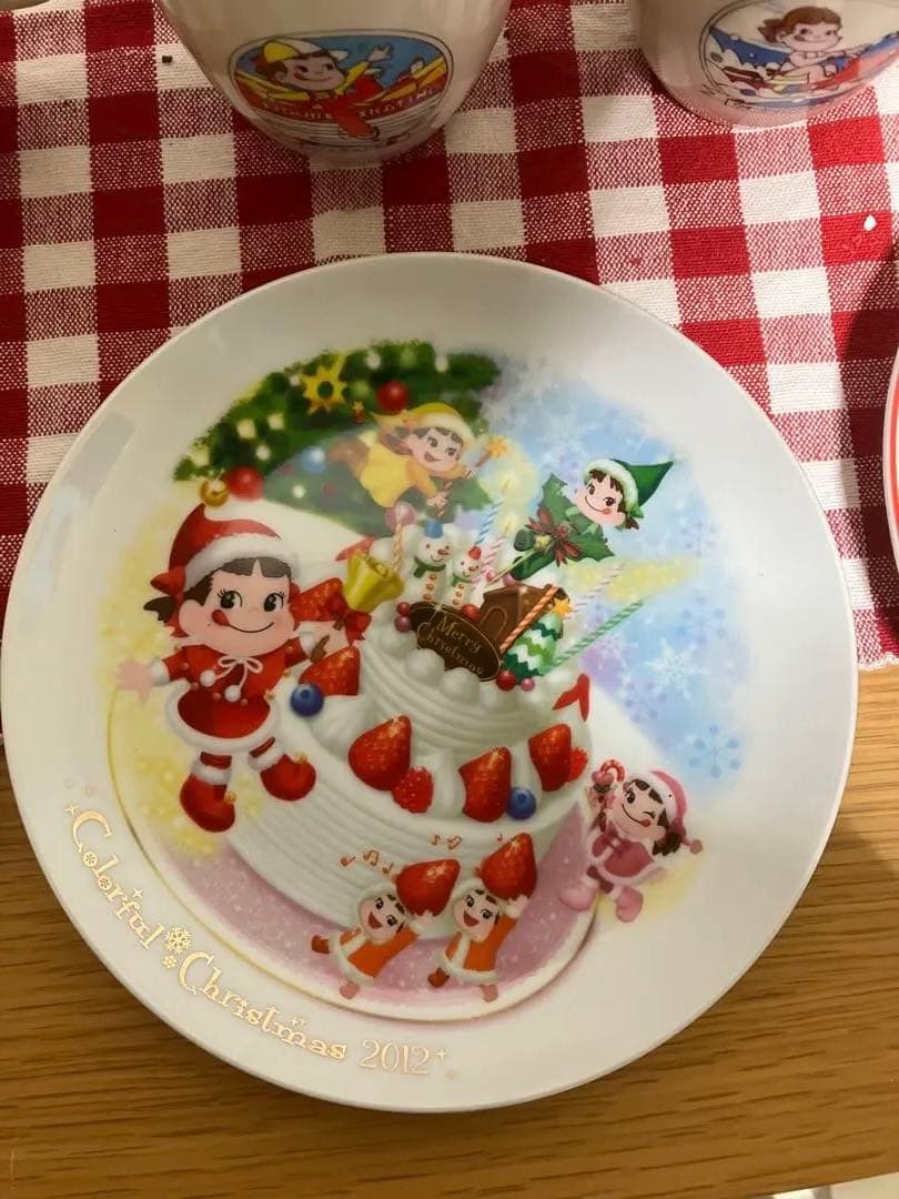 レア　昭和レトロ★ペコちゃんマグカップ5客グラス1客&クリスマスソーサー3枚