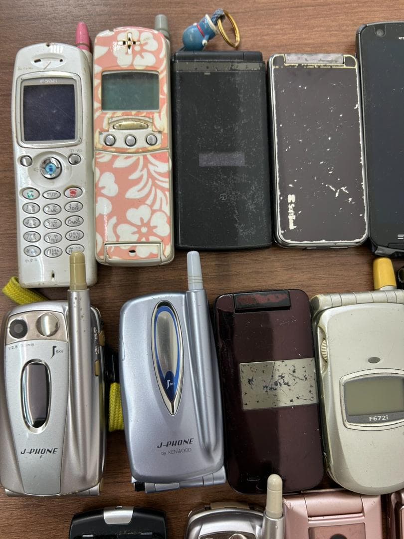 【C】✧ガラケー・スマホ おまとめ 16台まとめ ジャンク✧