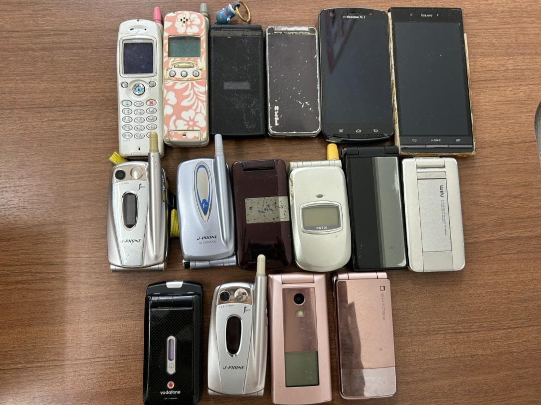 【C】✧ガラケー・スマホ おまとめ 16台まとめ ジャンク✧