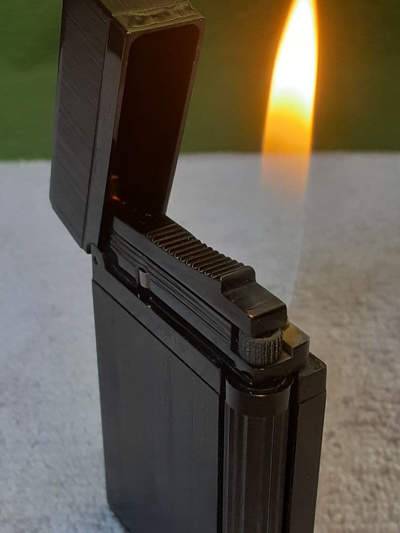 山ちゃん　Chapado en Laton-ヘアライン黒　デュポンの音