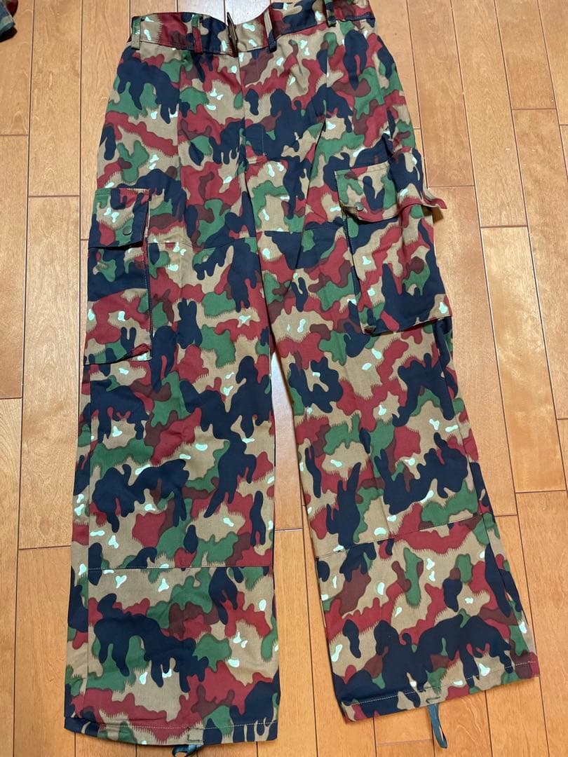 実物　スイス軍　ミリタリー ジャケット　パンツ　上下セット　サバゲー