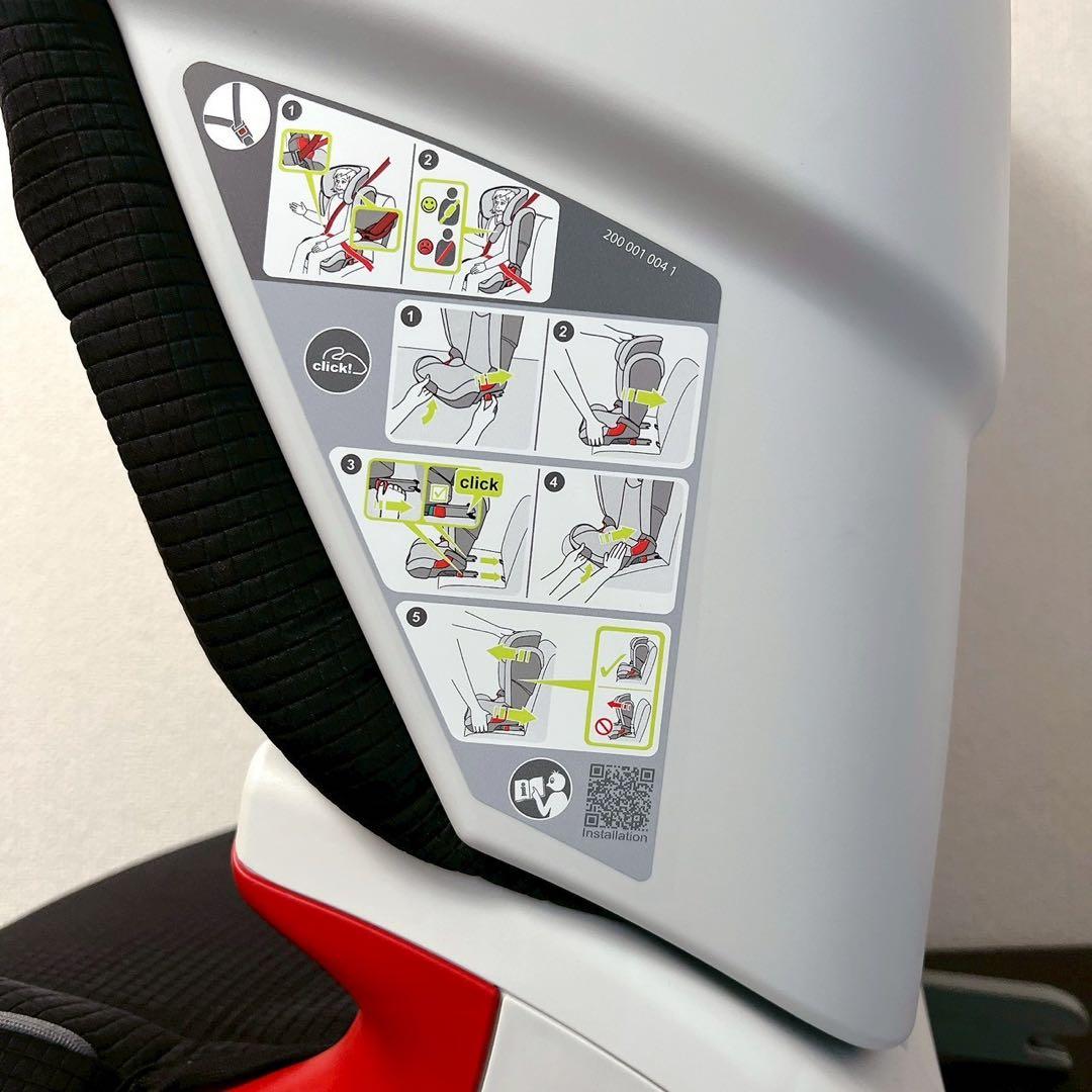 美品　メルセデス・ベンツ純正 RÖMER ジュニアシート ISOFIX 黒