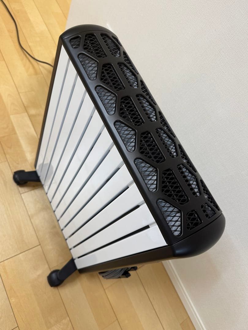 De'Longhi オイルヒーター キャスター付き