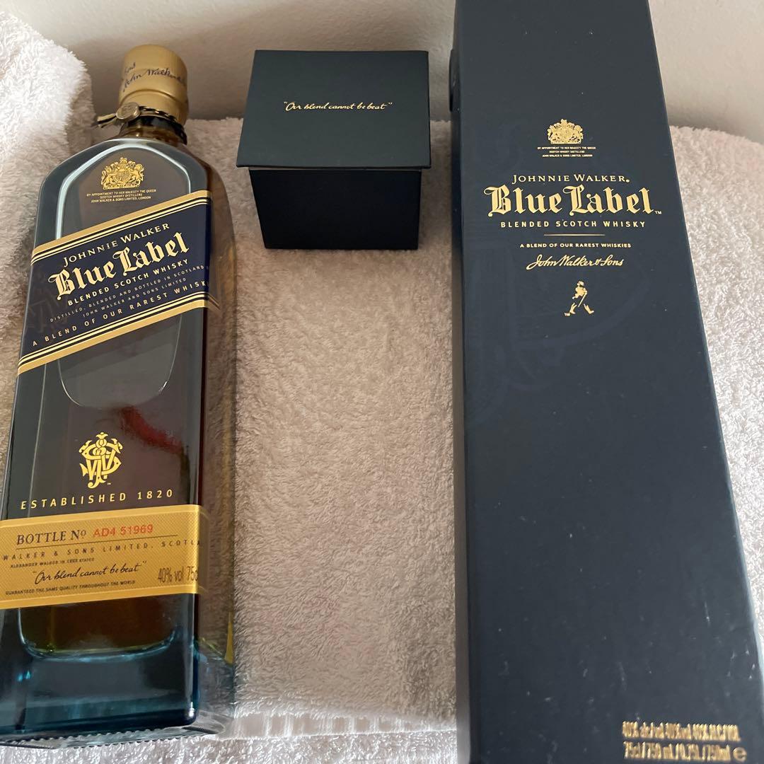 ジョニーウォーカー ブルーラベル 40% vol 750ml