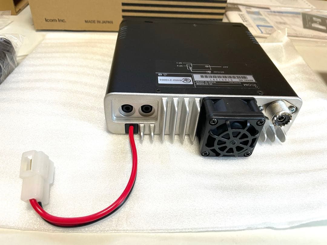 アイコム　新品未使用　IC-2730DB ブラックエディション
