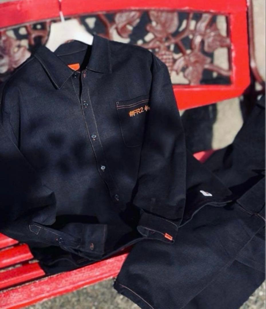 FR2ブラック ポケット付きシャツ