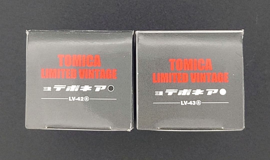 【新品】TOMICA LIMITED VINTAGE 三菱 デボネア 2台。