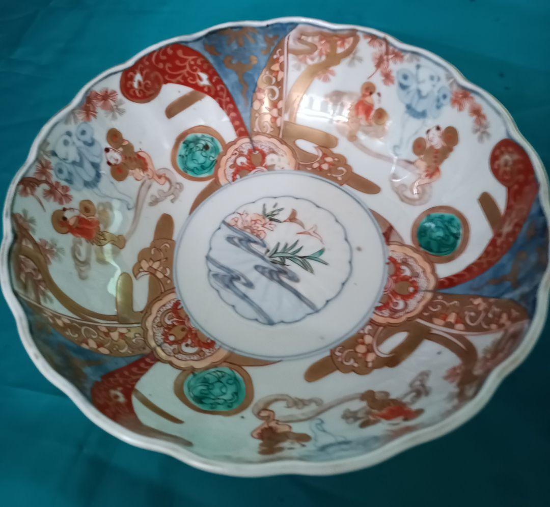 古伊万里　金彩染め付け　赤絵唐子人物絵　三つ鉢揃い　菓子鉢　美術品　江戸期