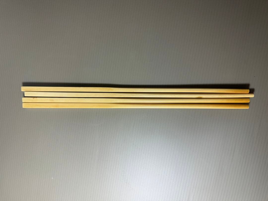 2101 時代物　根付2客　箸4本