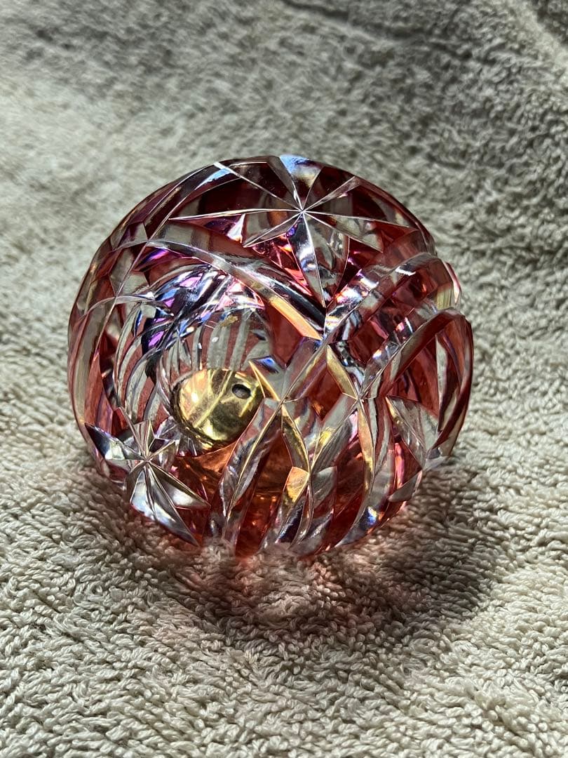 江戸切子　POLA ピンクカットガラス クォーツ時計