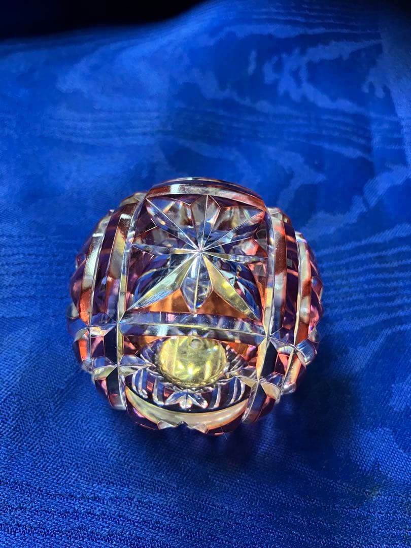 江戸切子　POLA ピンクカットガラス クォーツ時計