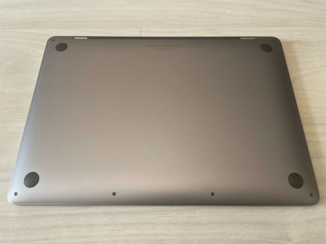 MacBook Pro 2019 13インチ