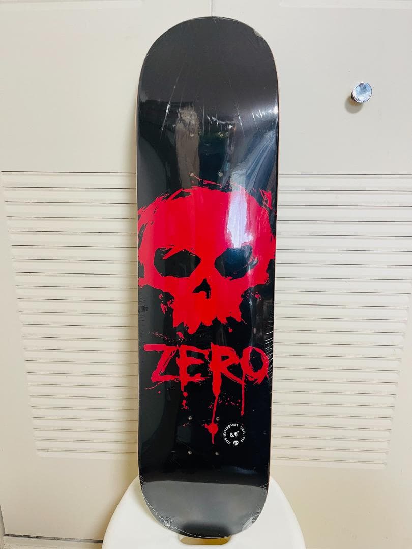 台湾製無地黒デッキテープ付き　ZERO ゼロ スケートボードデッキ　8.0