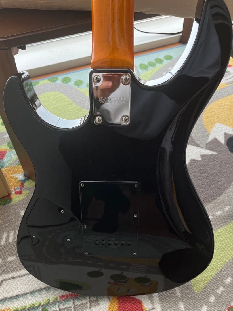 【チューナー、ストラップ付き】 Yamaha PACIFICA 612 TBL