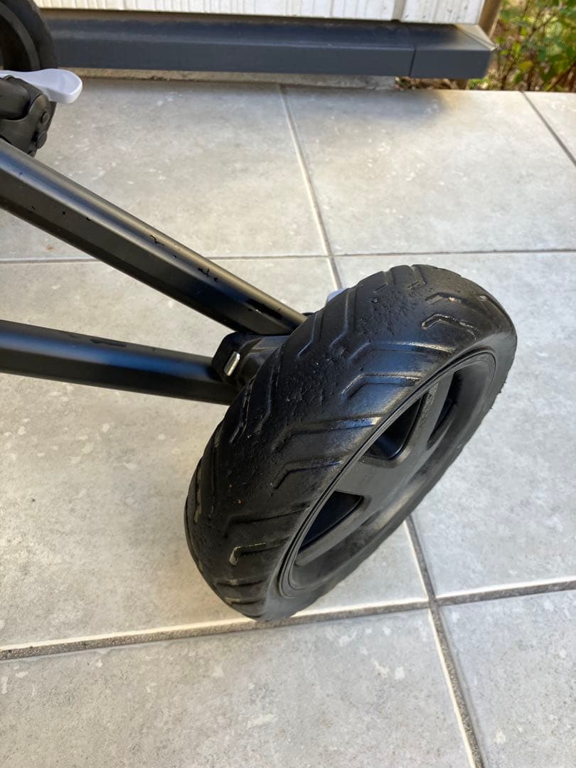 Q Play NOVA 折りたたみ三輪車