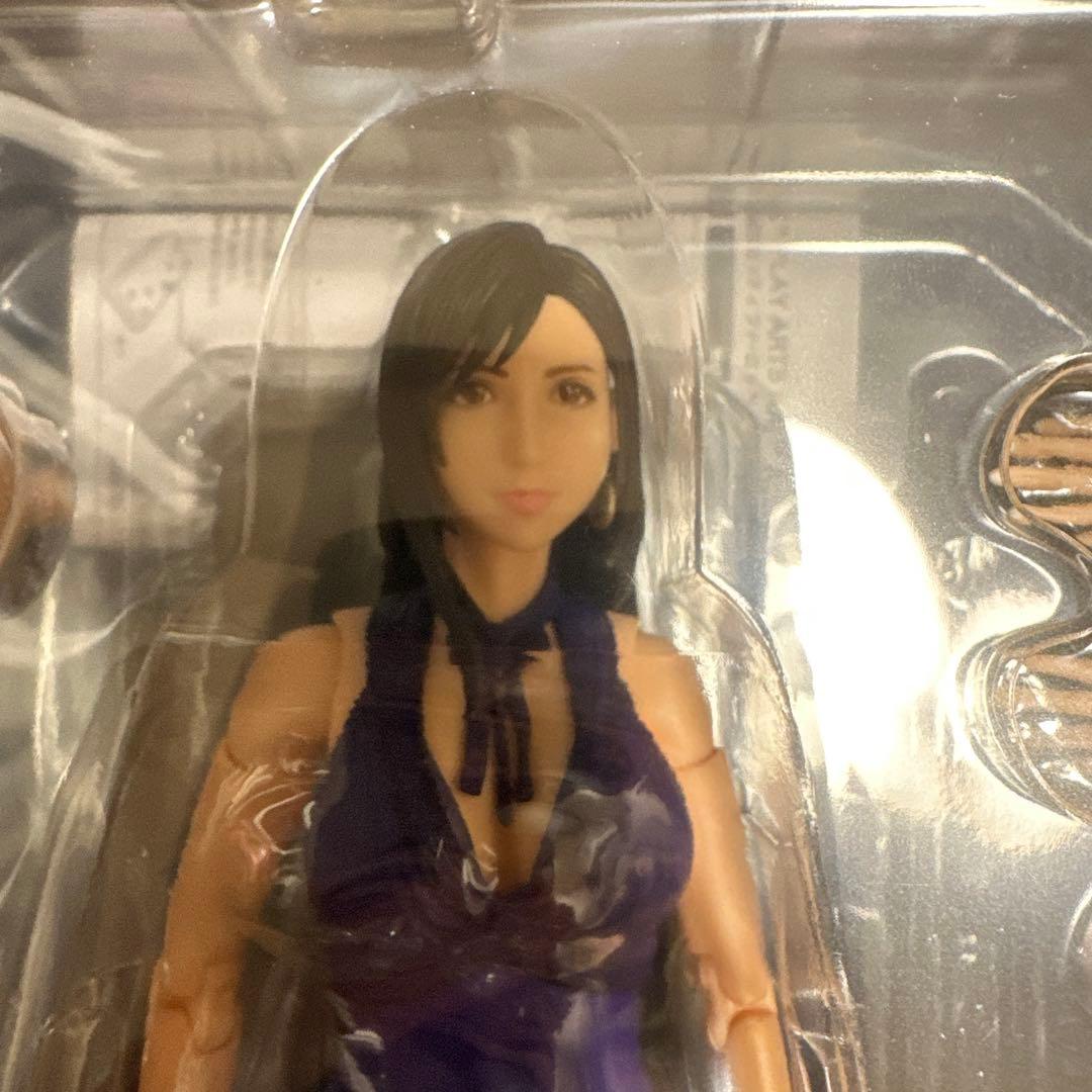 FINAL FANTASY VII PLAYARTS改 ティファ ドレス