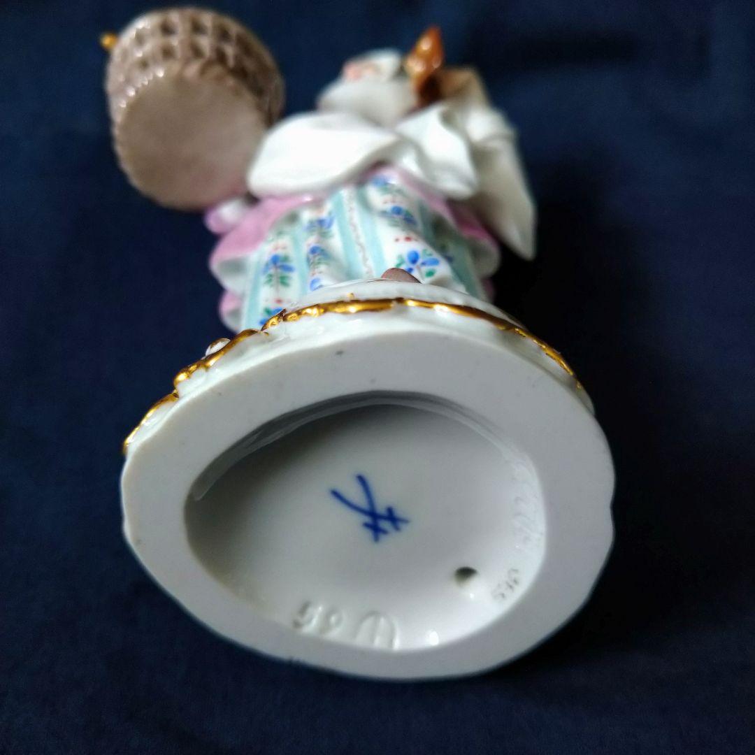 ✤マイセン(Meissen)フィギュリン『パリの呼び声・パン売りの少女✤