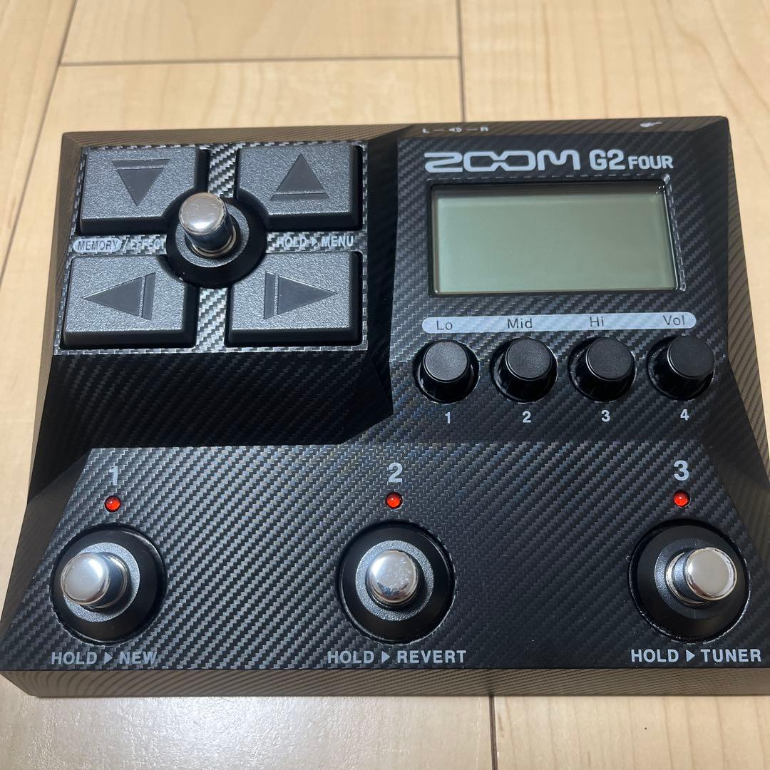 ZOOM G2.FOUR ギターエフェクター
