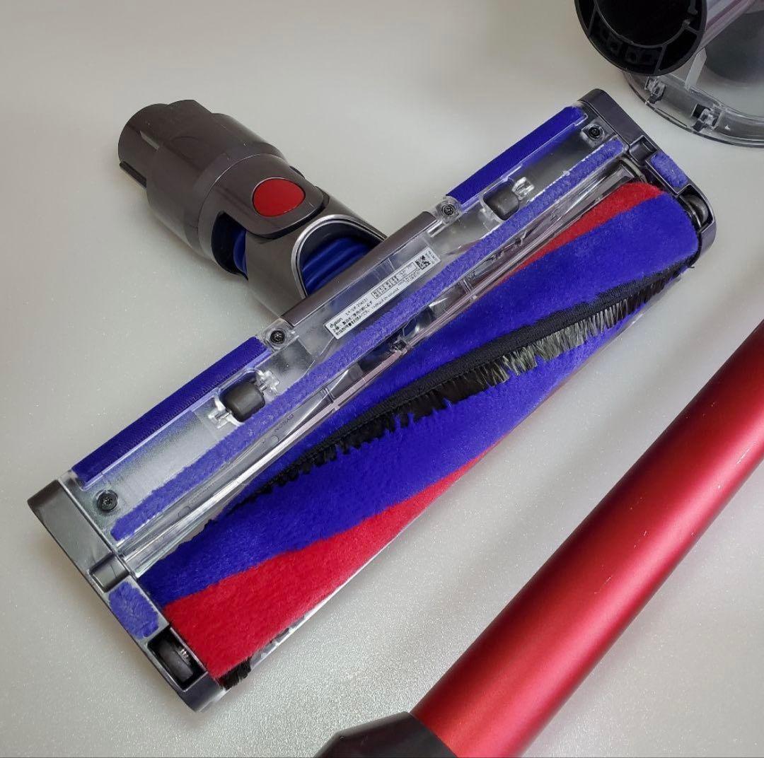 dyson v8 slim fluffy コードレス掃除機　ダイソン　スリム